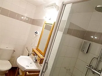 Hotel Auberge Du Cheval Blanc Domloup